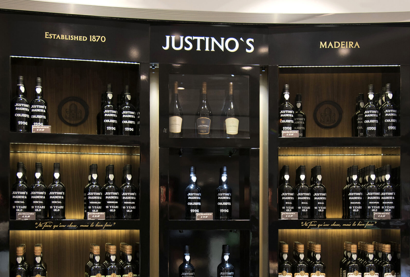 P1_Loja Justino's Madeira Wines Aeroporto da Madeira